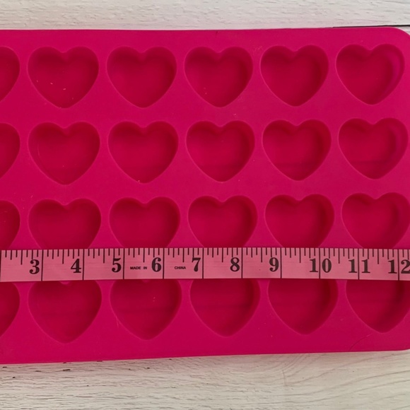 Heart Silicone Bathbomb Mold-GUC - Picture 3 of 4